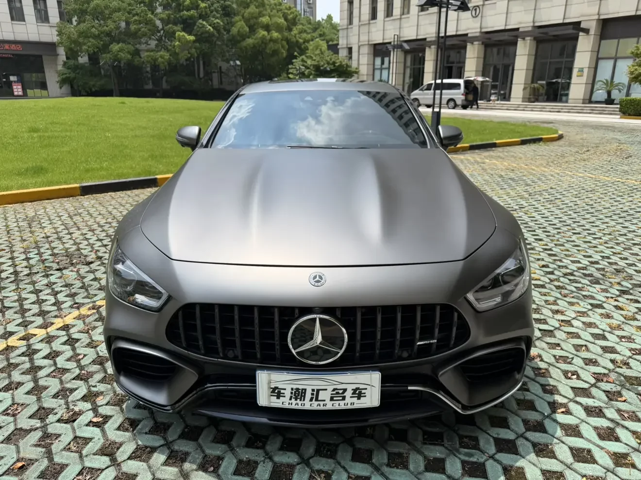 Mercedes-Benz AMG GT