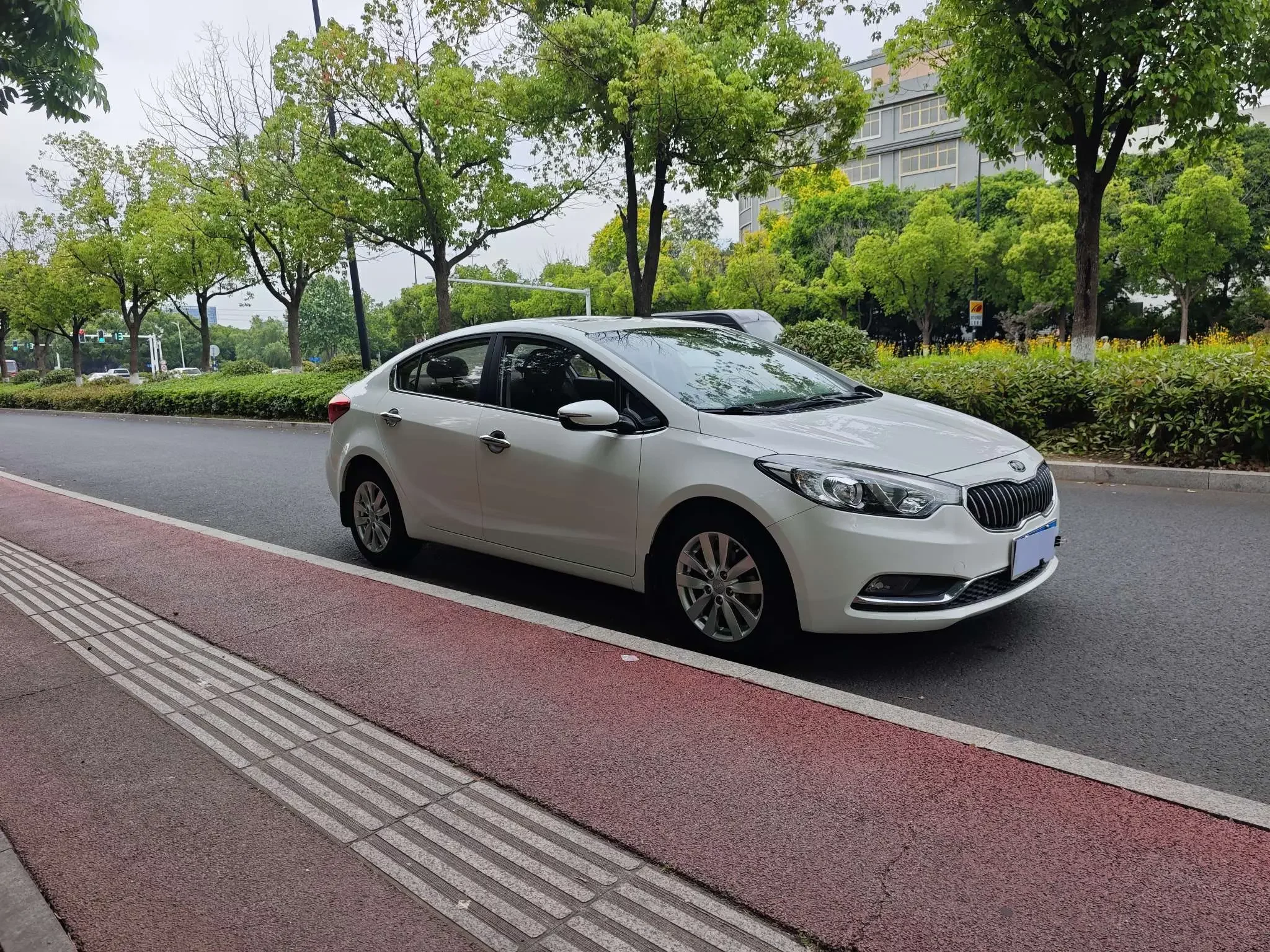 Kia K3
