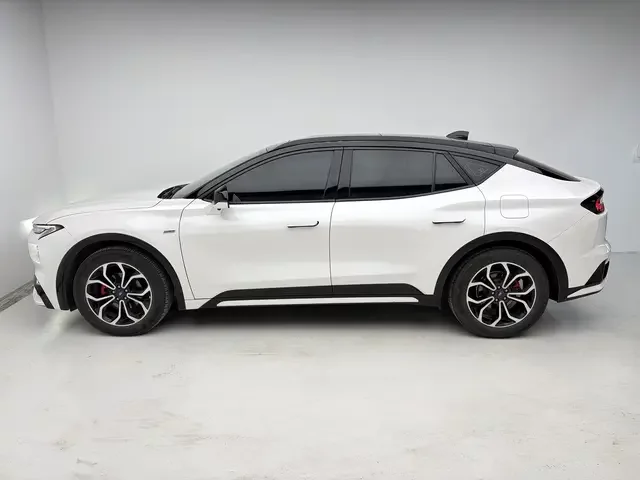 Ford EVOS