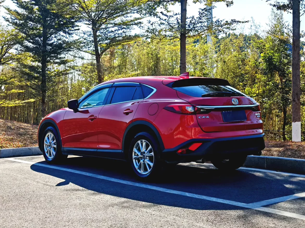 Mazda CX-4