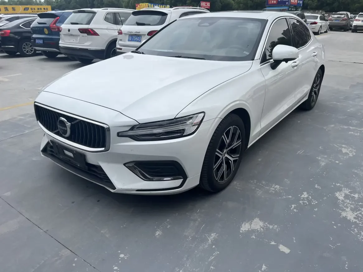 Volvo S60