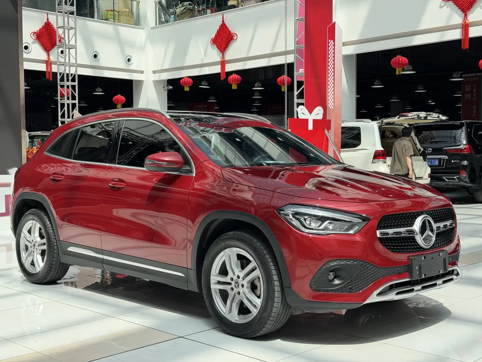 Mercedes-Benz GLA