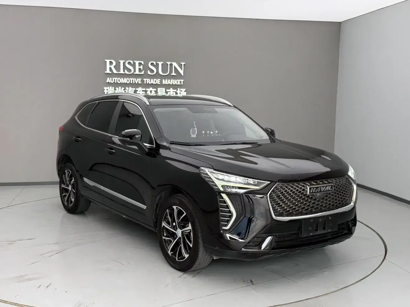 Haval Jolion