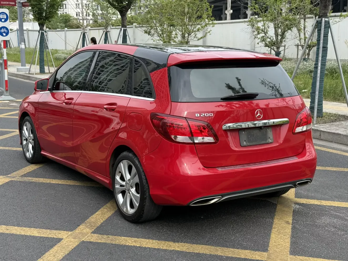 Mercedes-Benz B Class