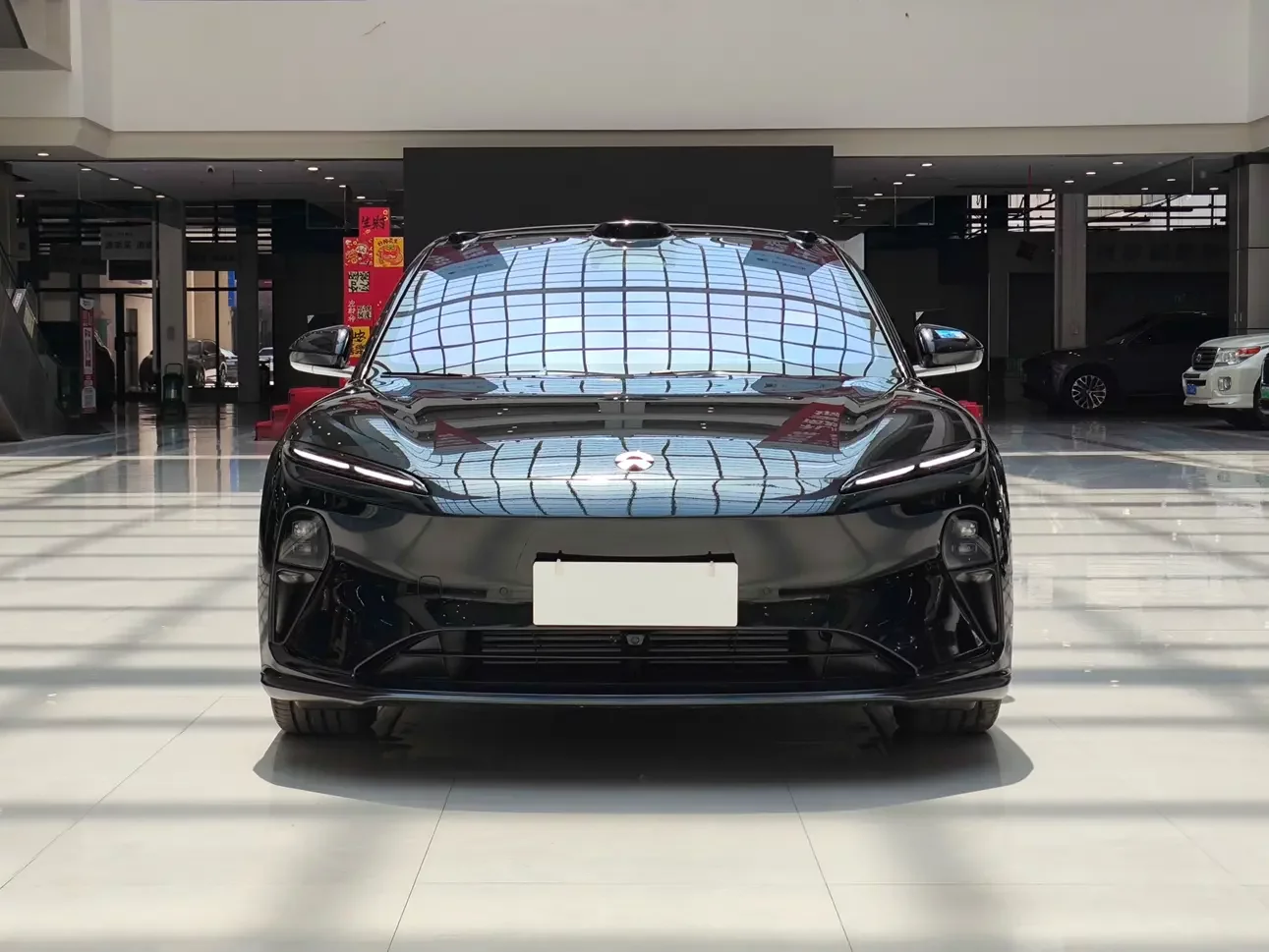 NIO ET5T  из Китая