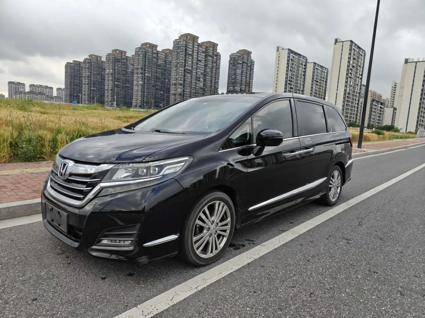 Honda Elysion