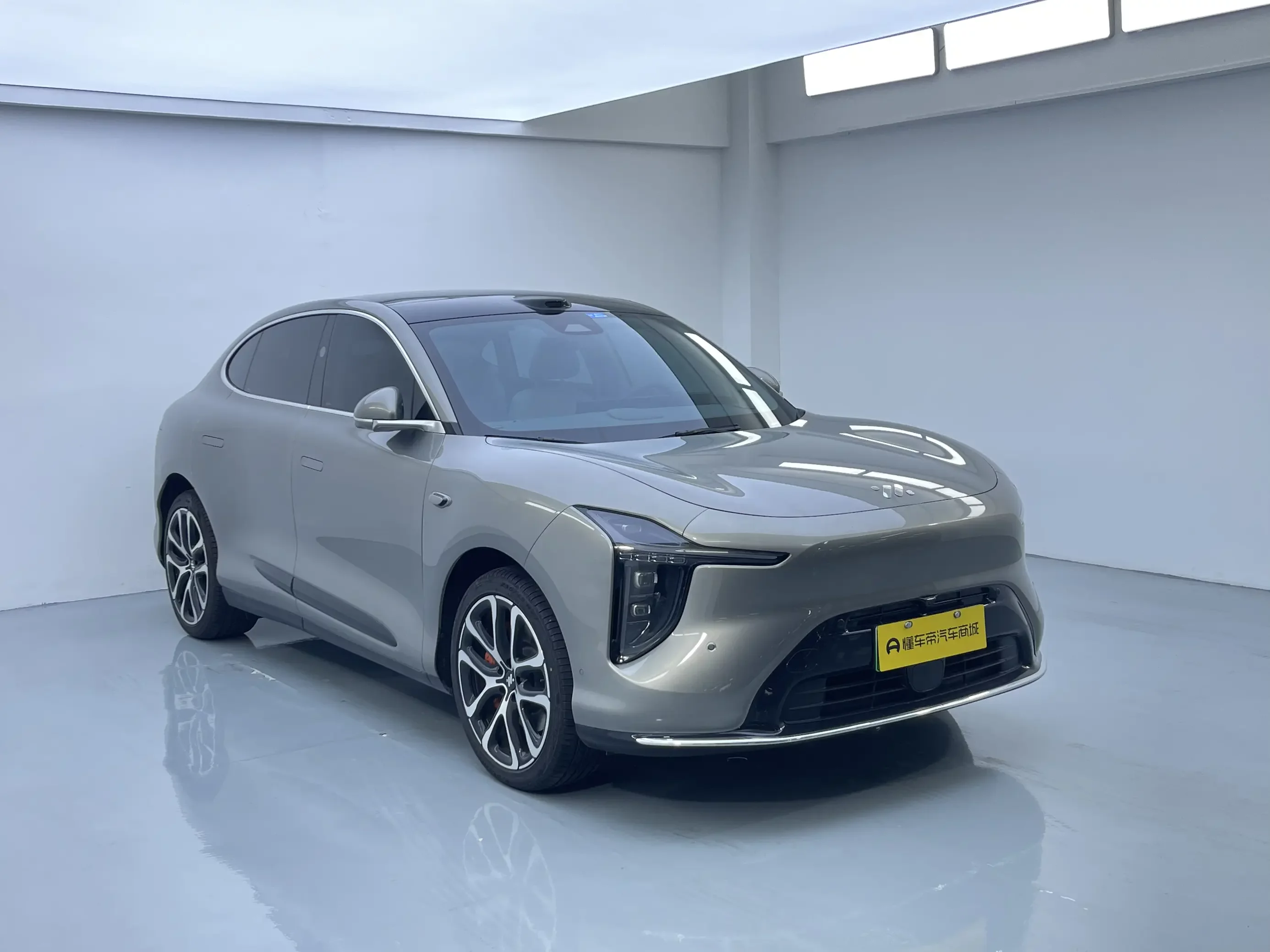 Zhiji LS6