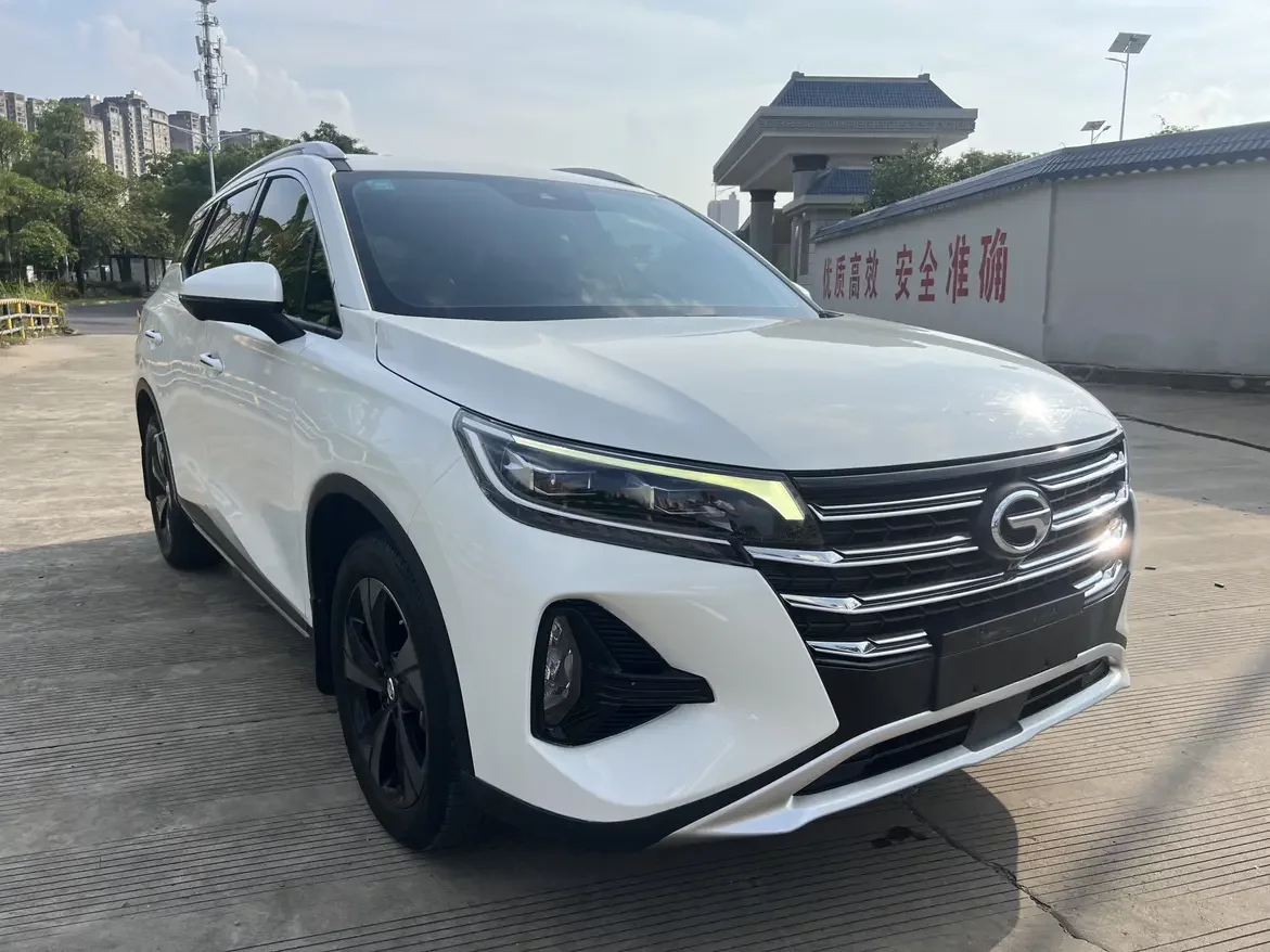 GAC Trumpchi GS4
