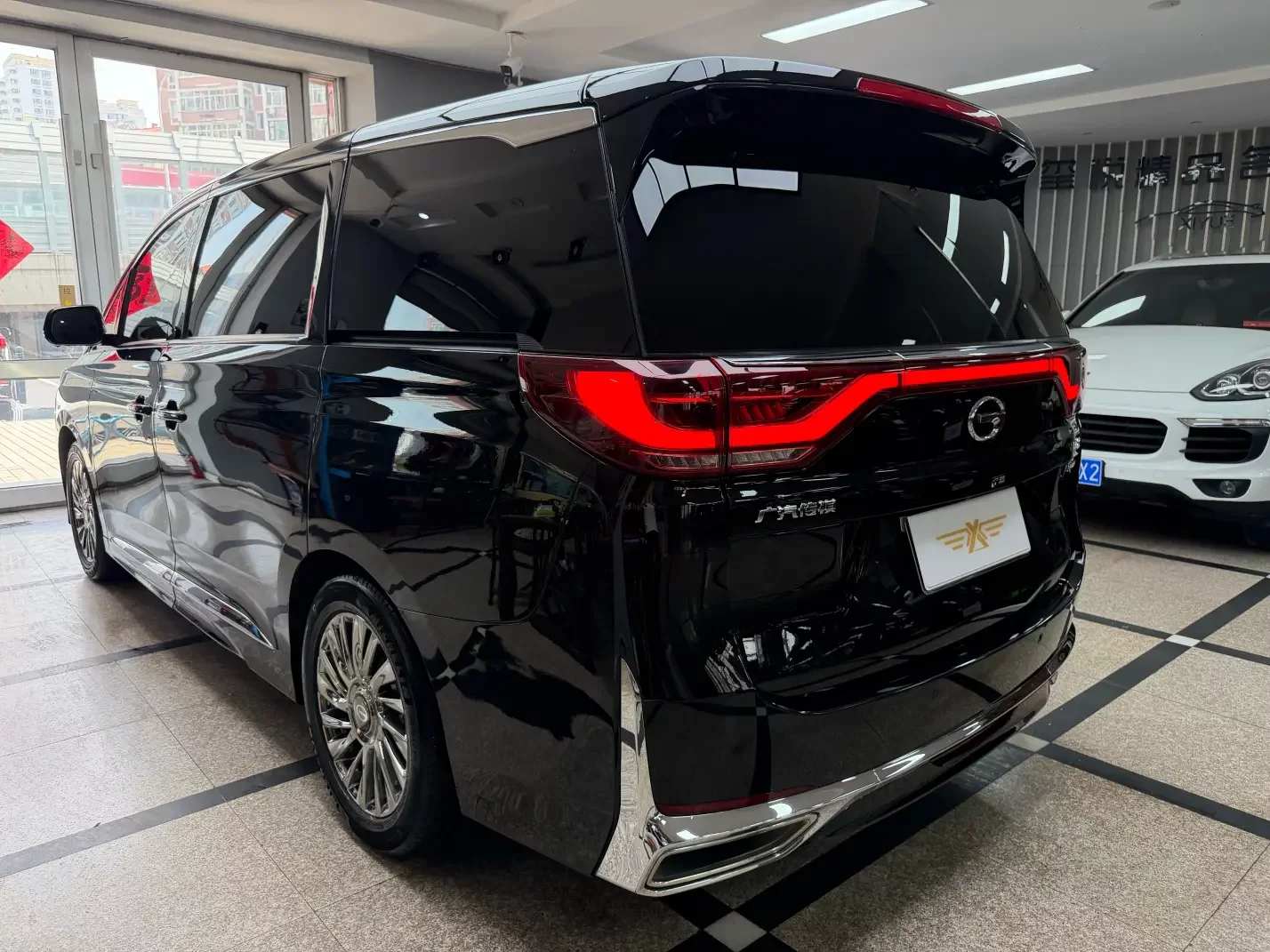 GAC Trumpchi M8