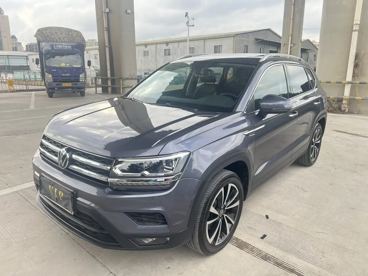 Volkswagen Tharu