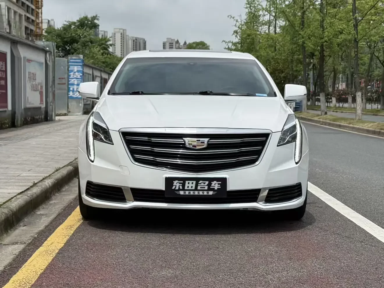 Cadillac XTS