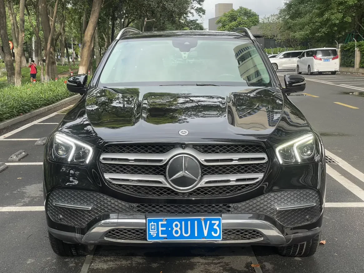 Mercedes-Benz GLE (Imported)