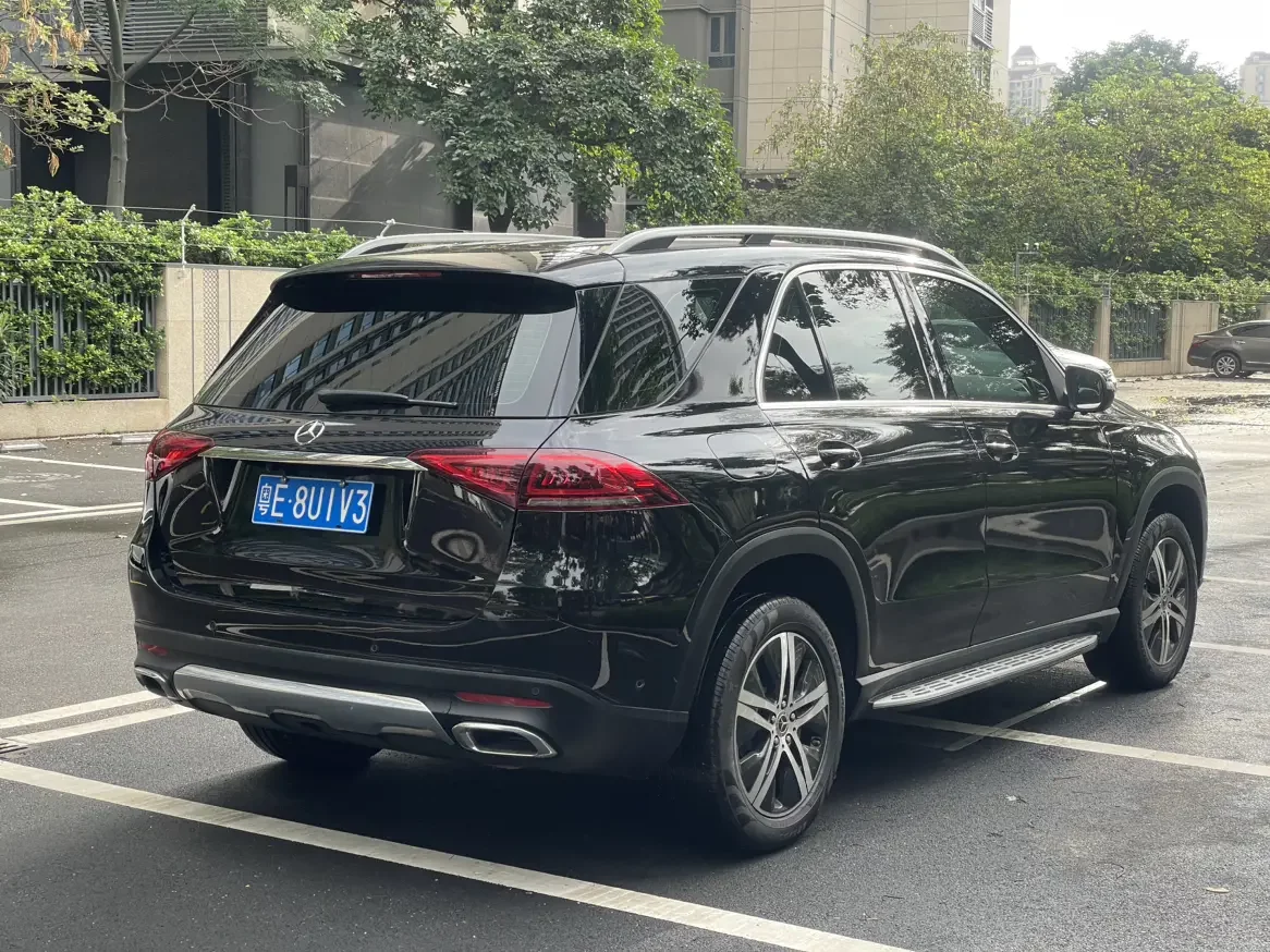 Mercedes-Benz GLE (Imported)