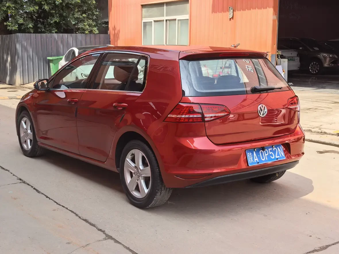 Volkswagen golf