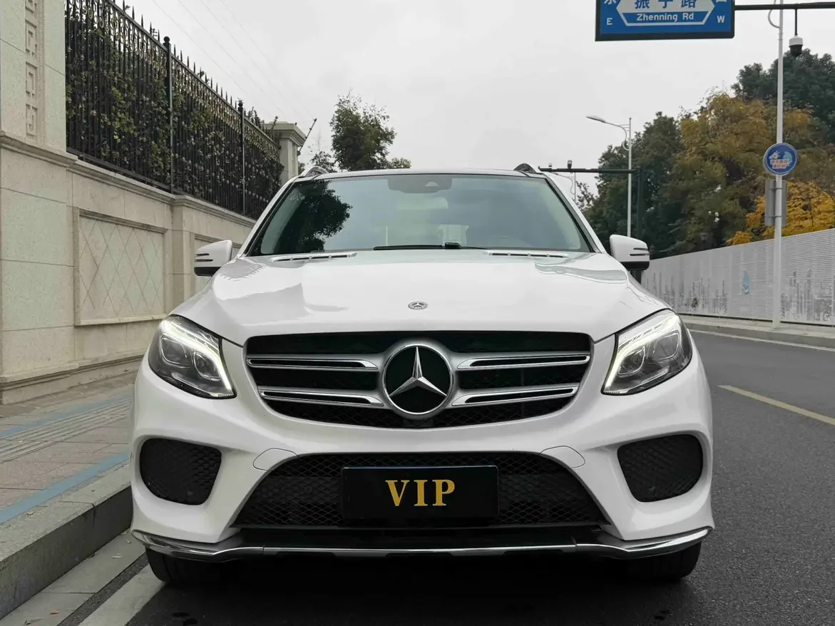 Mercedes-Benz GLE (Imported)