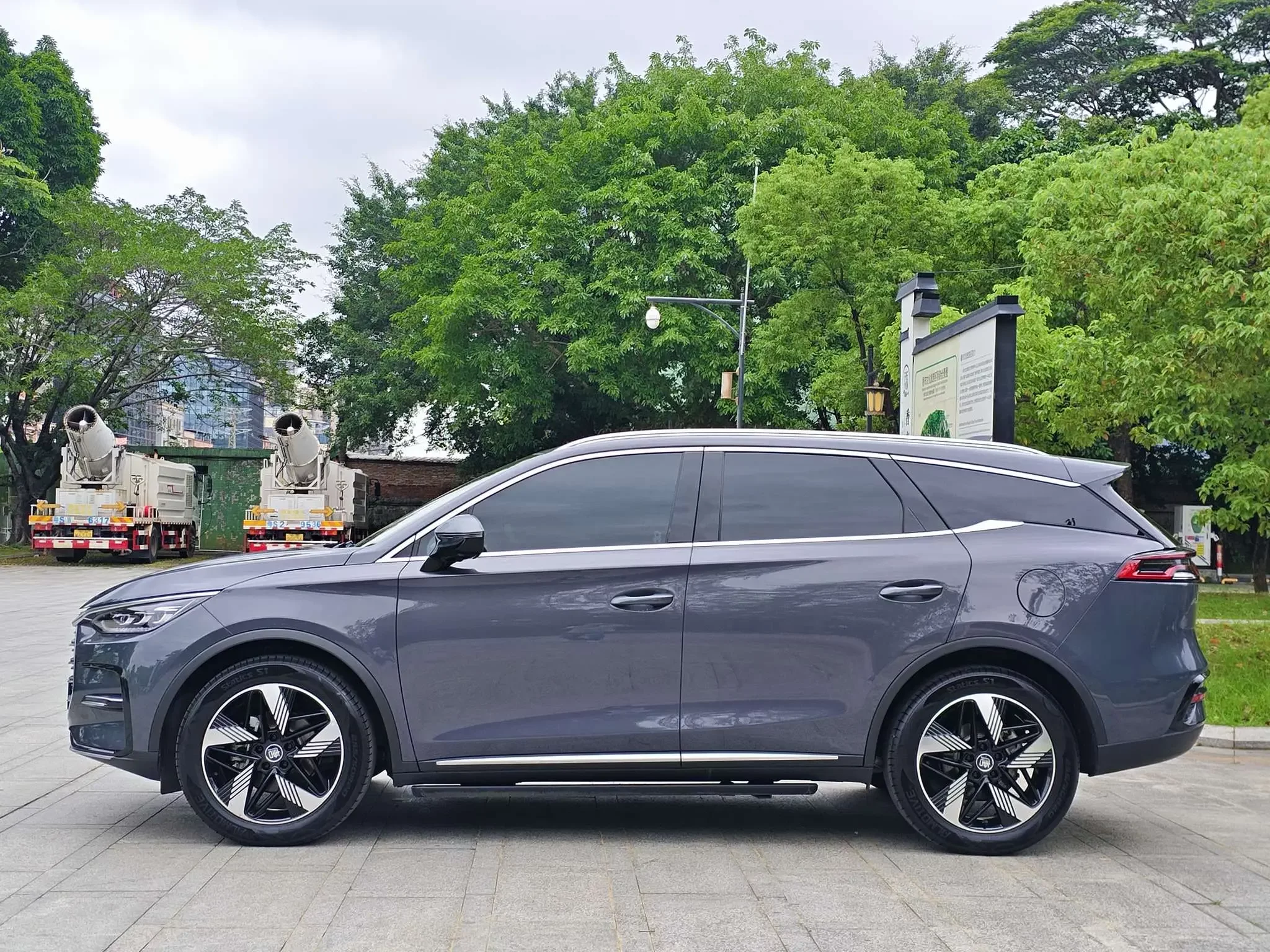 BYD Tang DM