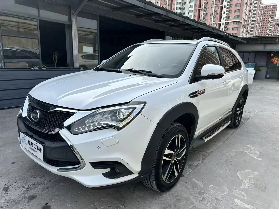 BYD Tang DM