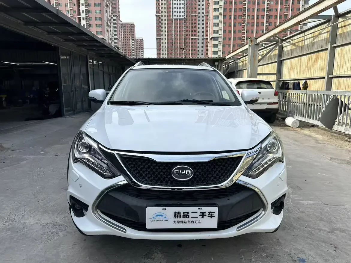 BYD Tang DM
