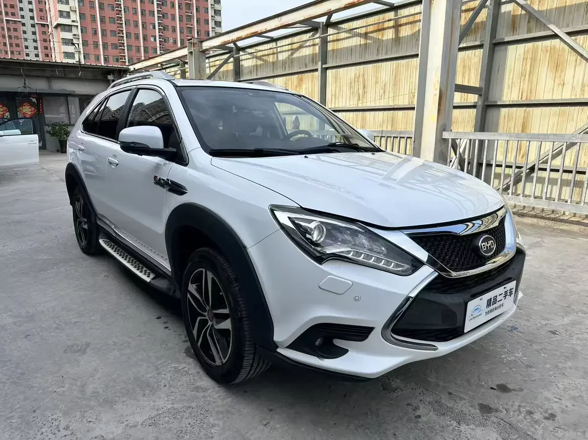 BYD Tang DM