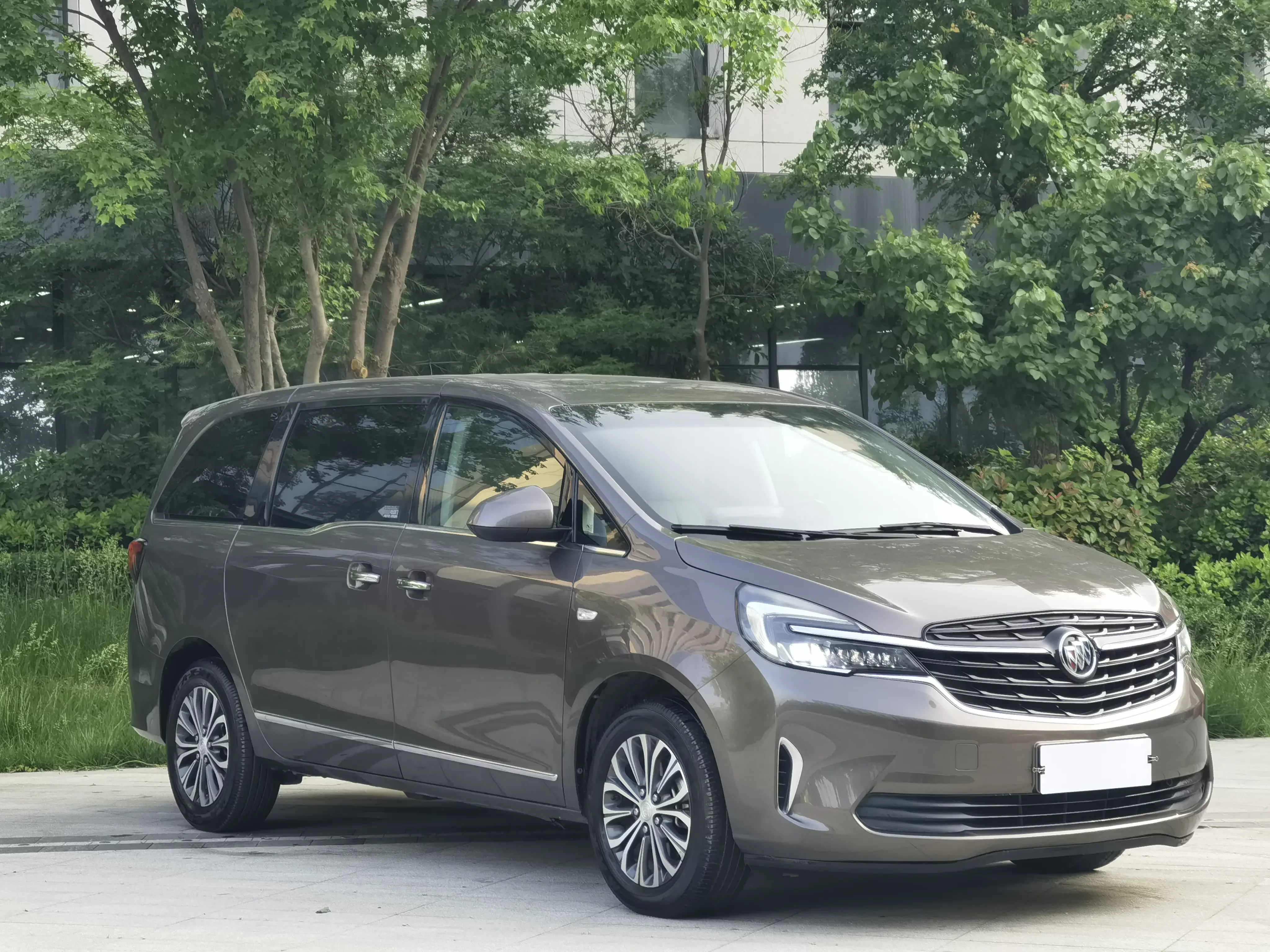 Buick GL8