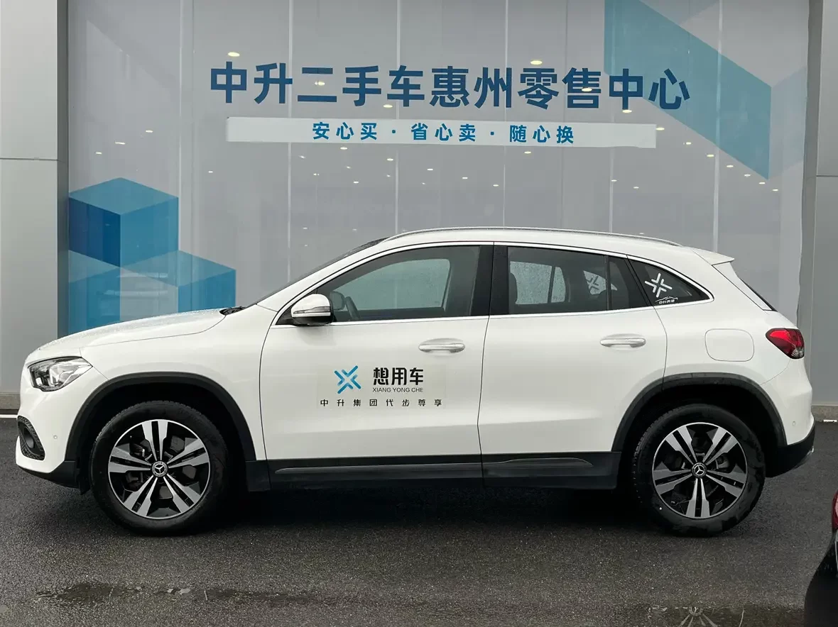 Mercedes-Benz GLA