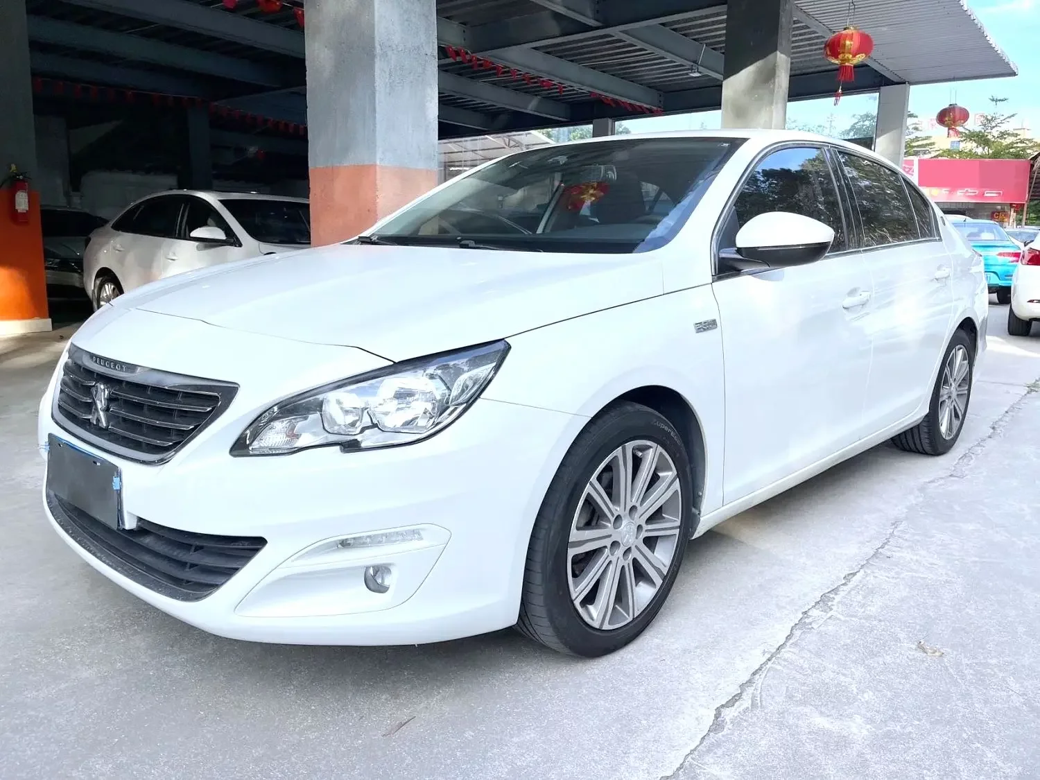 Peugeot 408