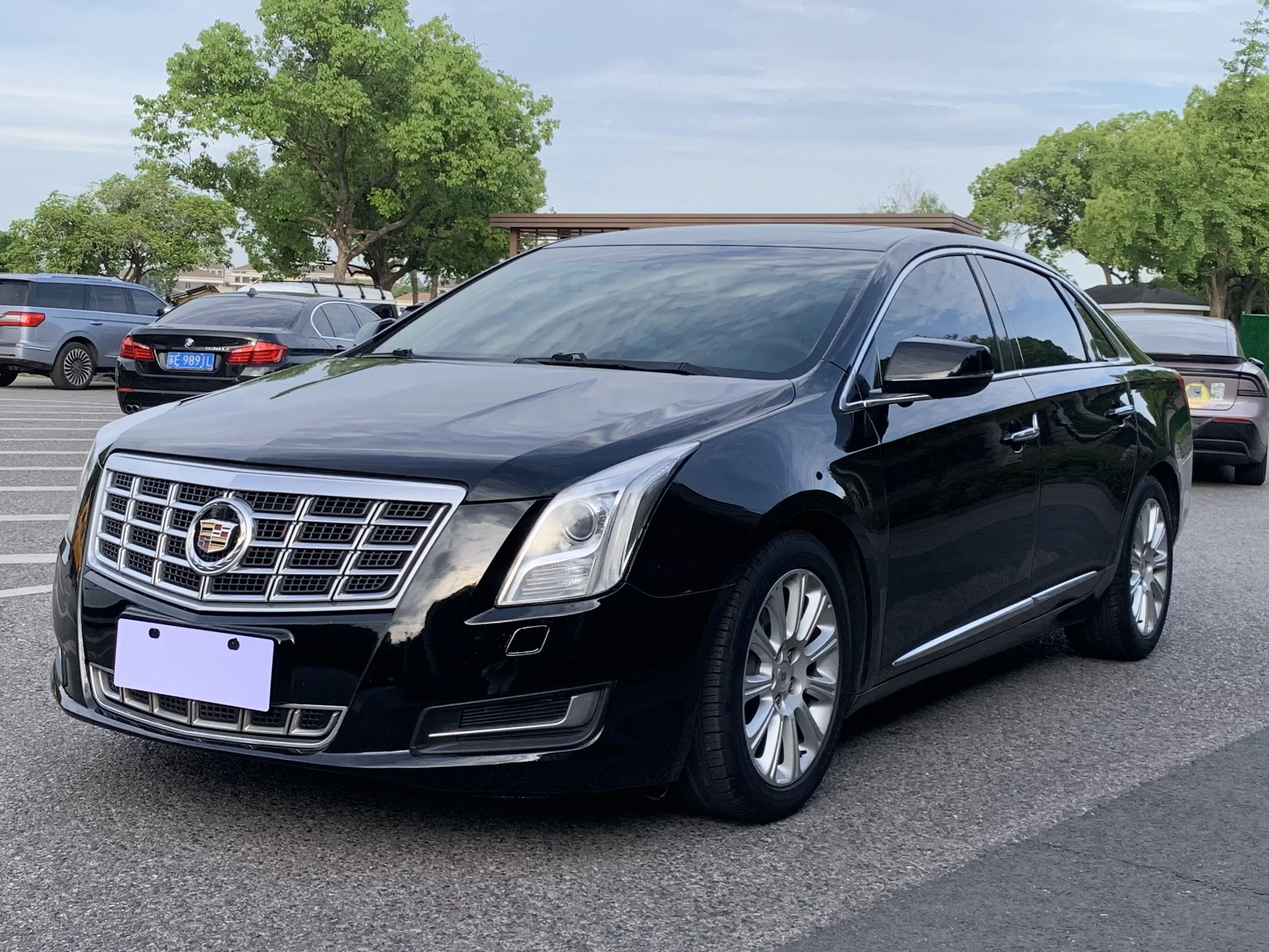 Cadillac XTS
