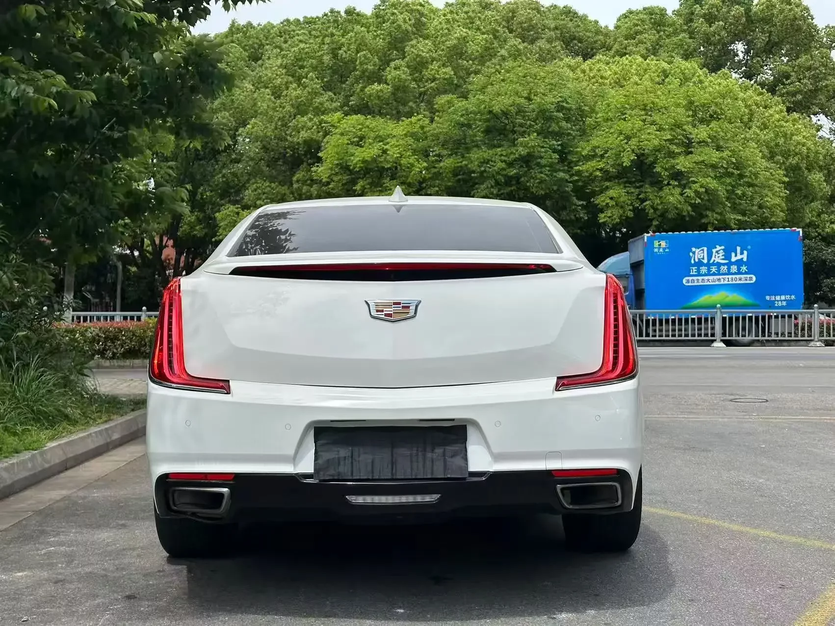 Cadillac XTS