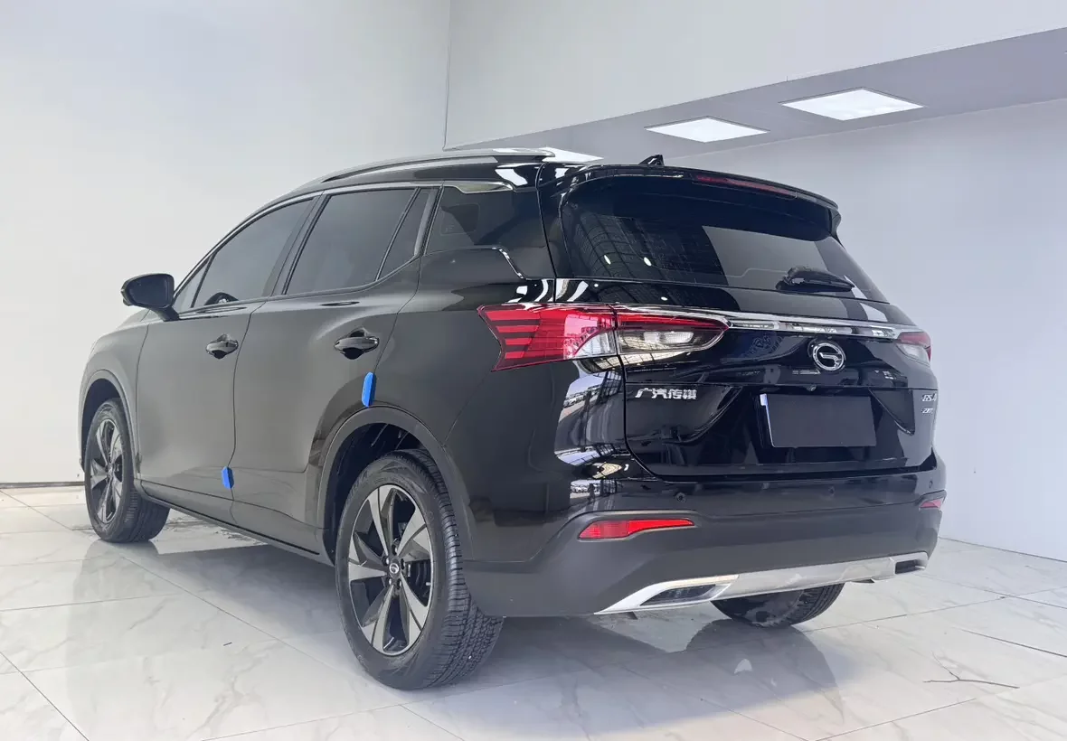 GAC Trumpchi GS4