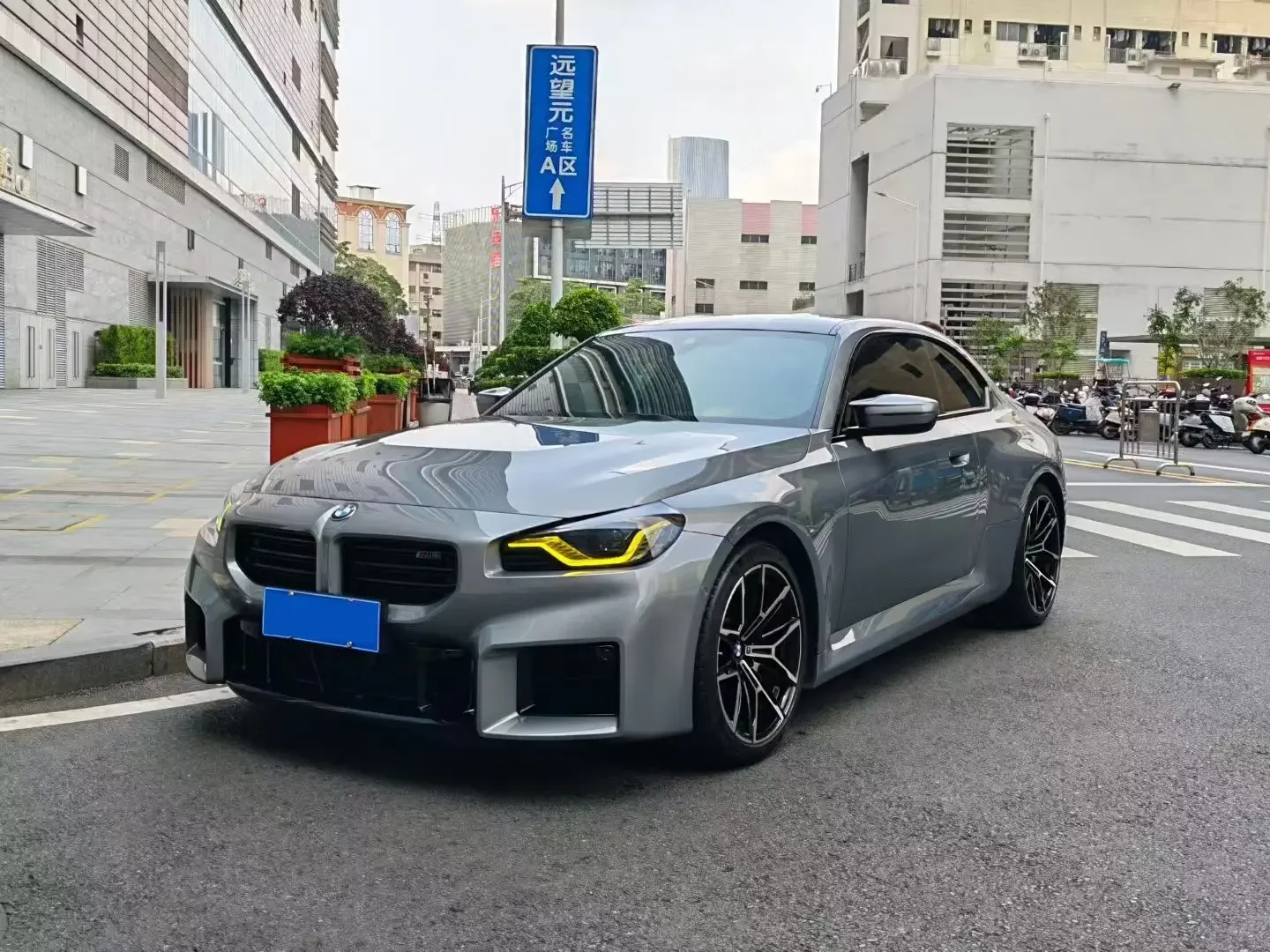 BMW M2