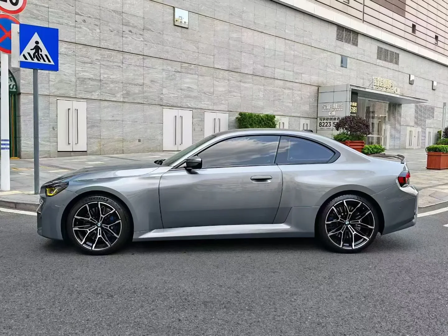 BMW M2
