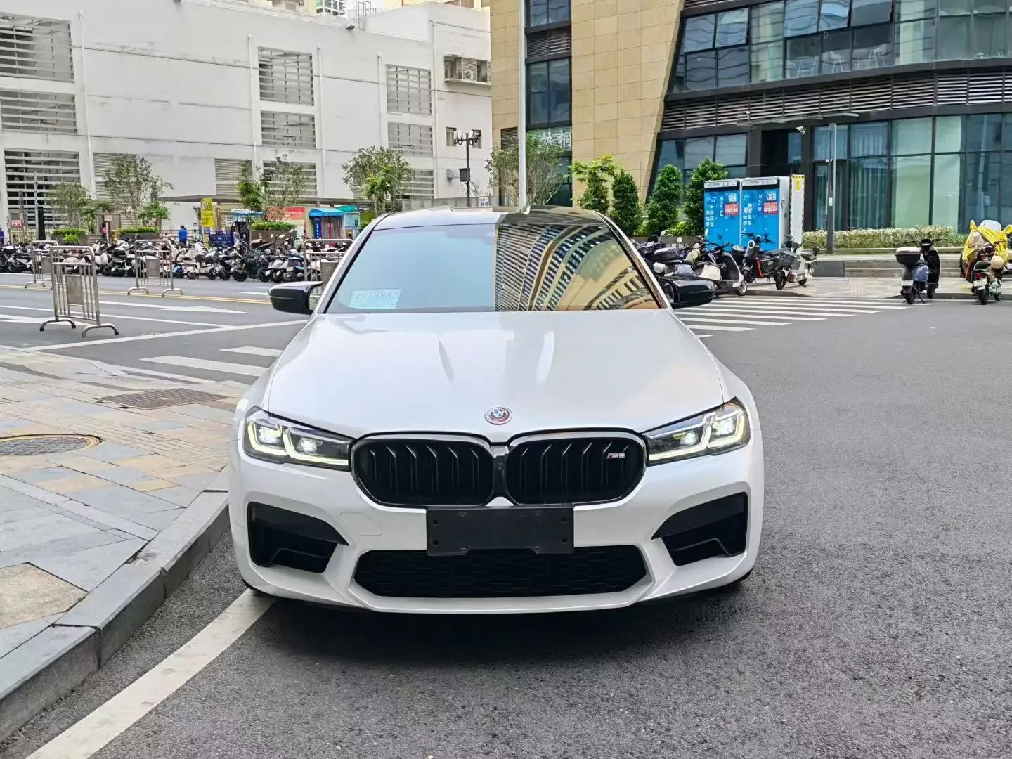BMW M5
