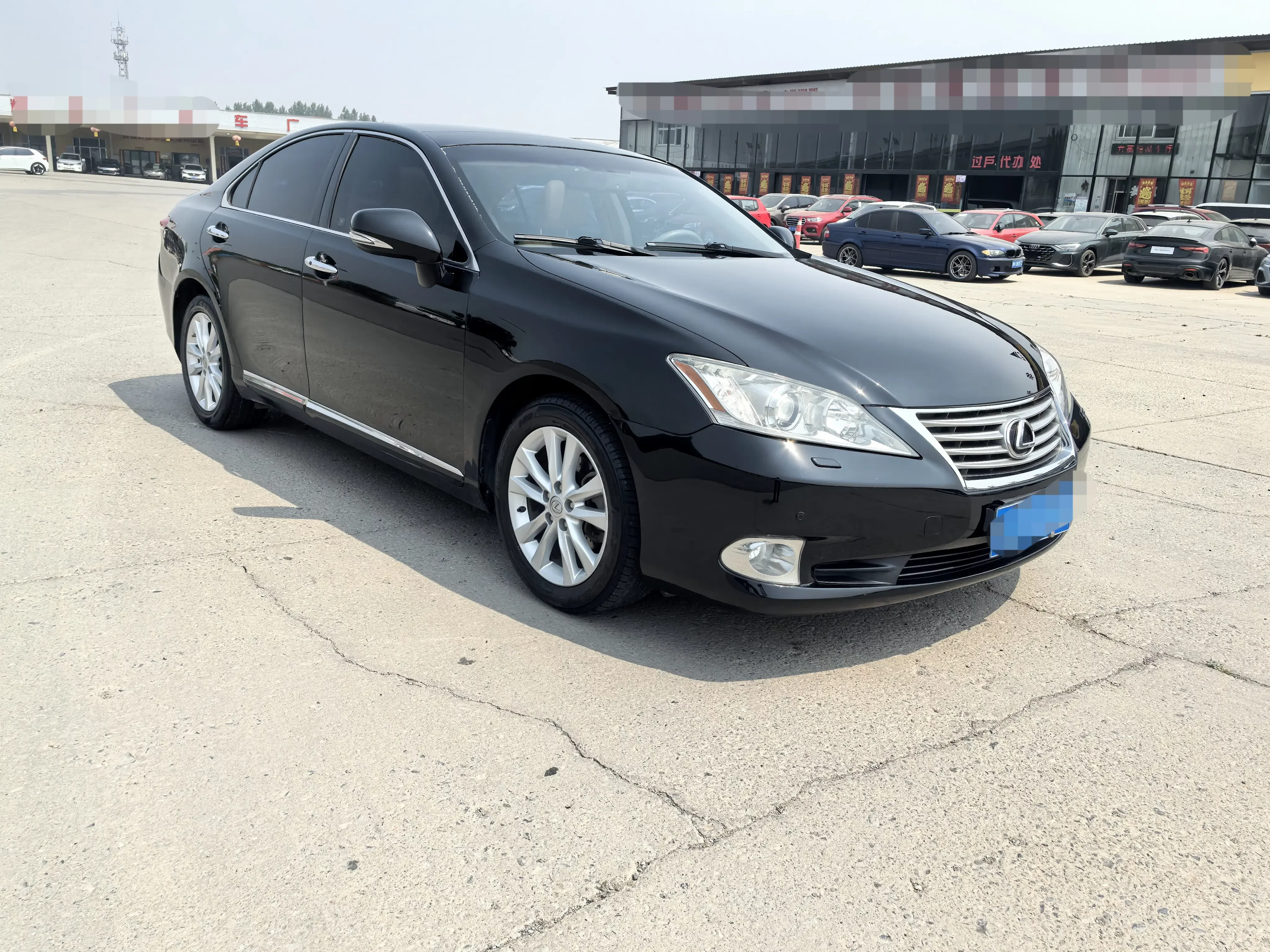 Lexus ES