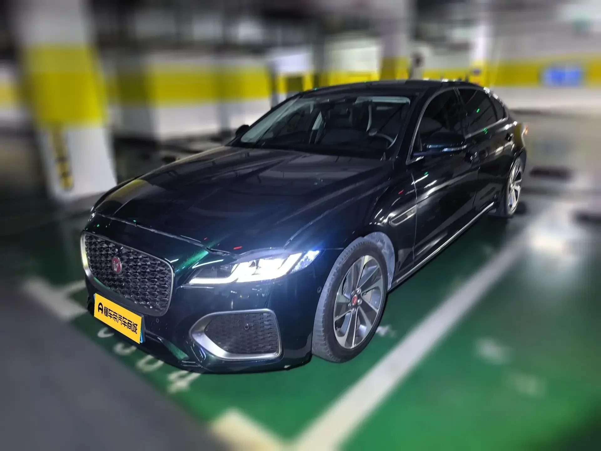 Jaguar XFL