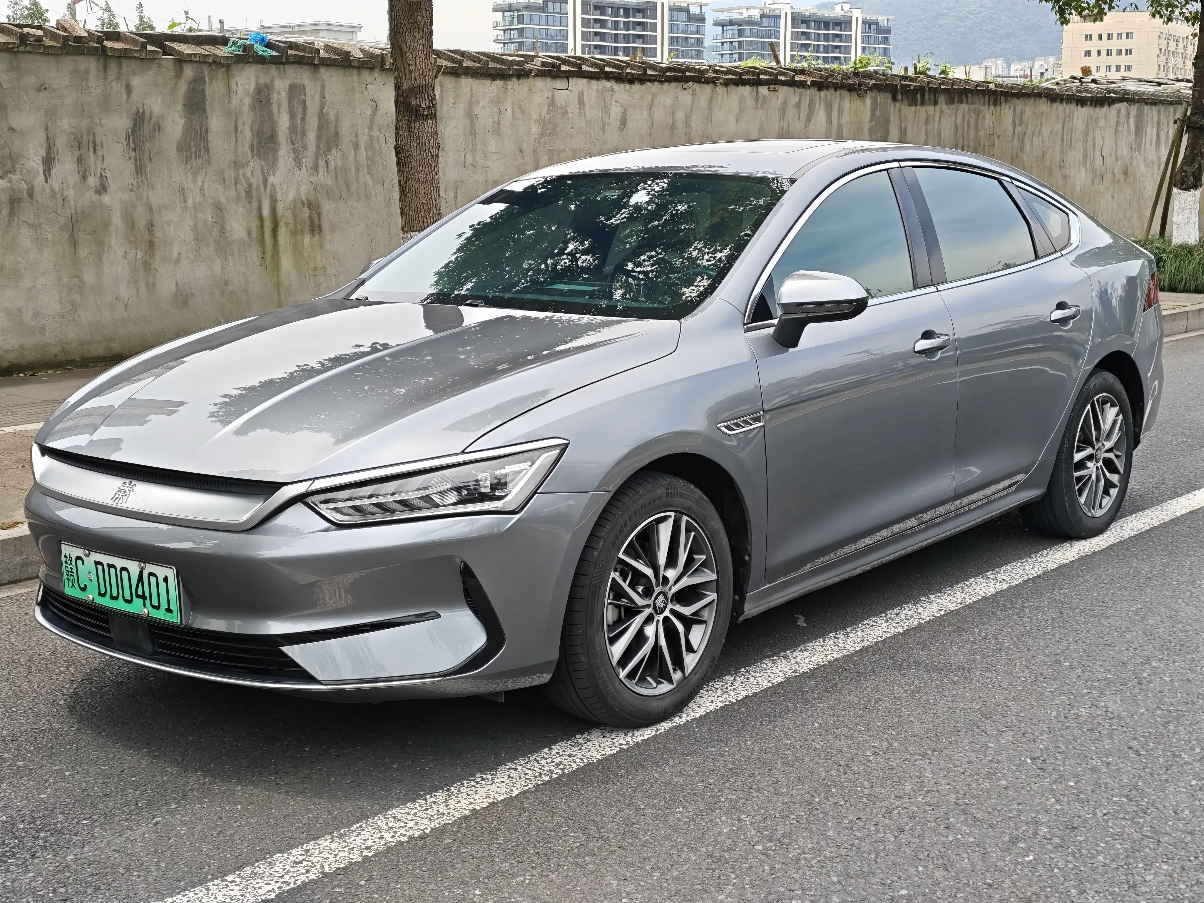 BYD Qin PLUS EV