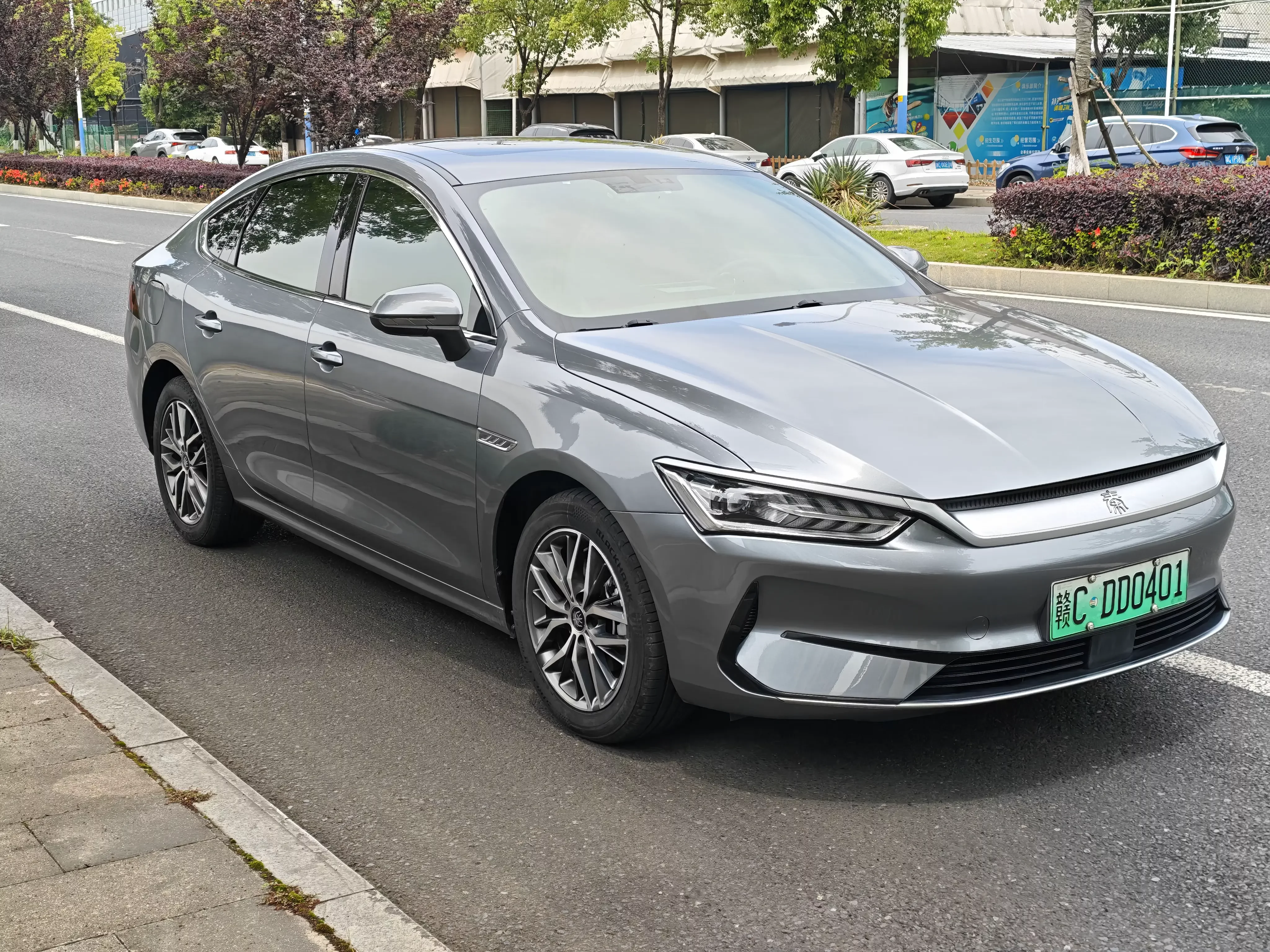 BYD Qin PLUS EV
