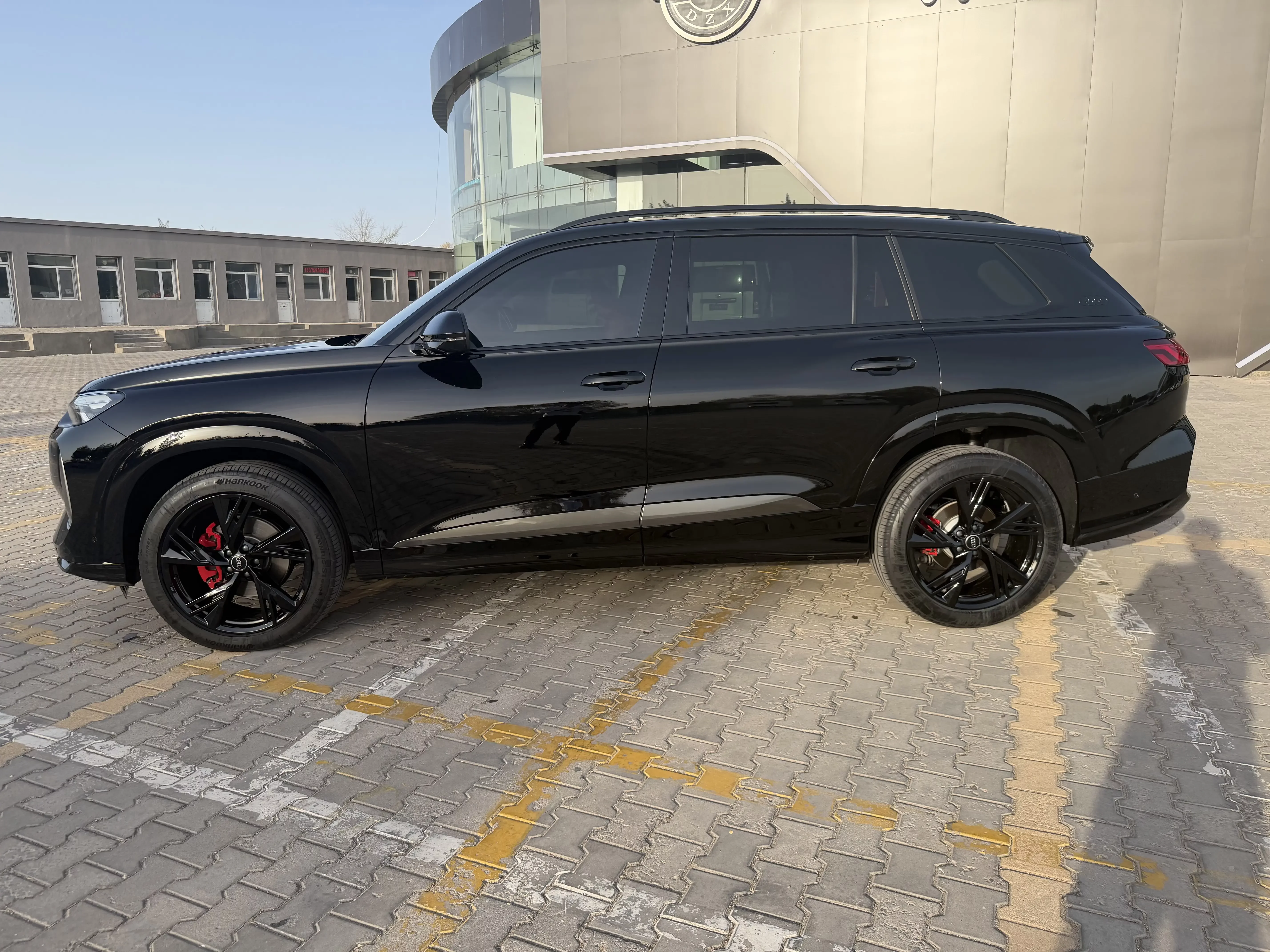 Audi Q6