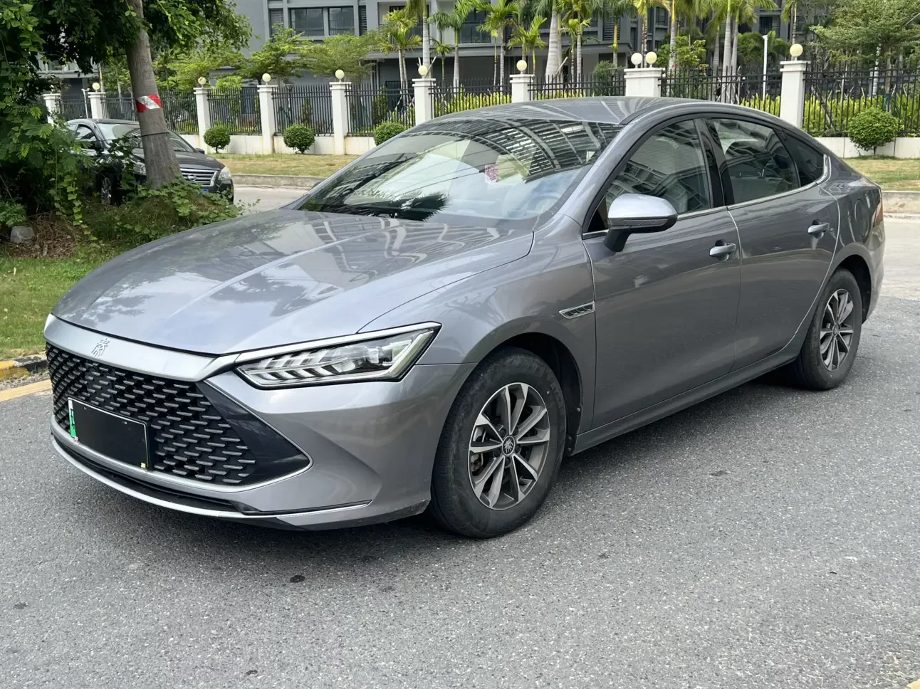 BYD Qin PLUS DM