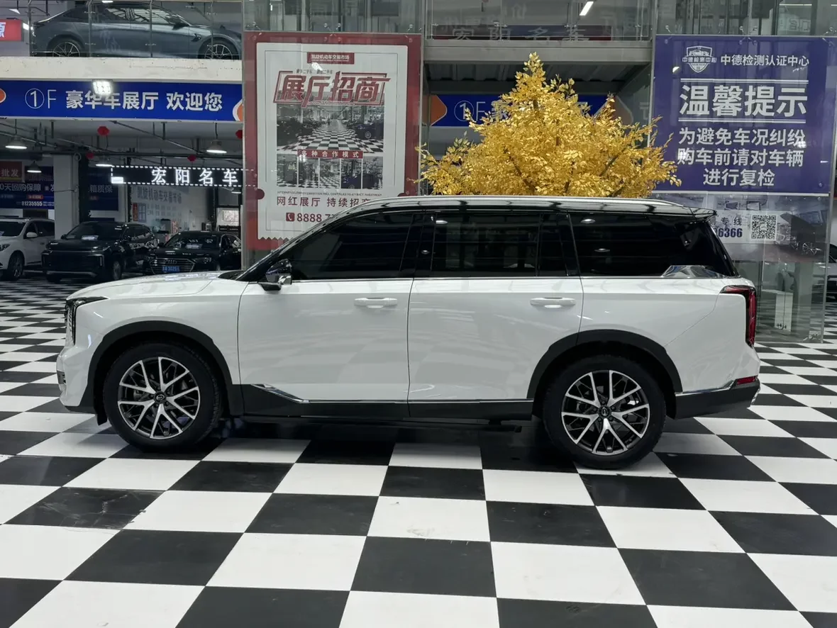 GAC Trumpchi GS8