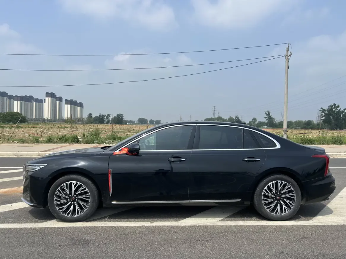 Hongqi H5