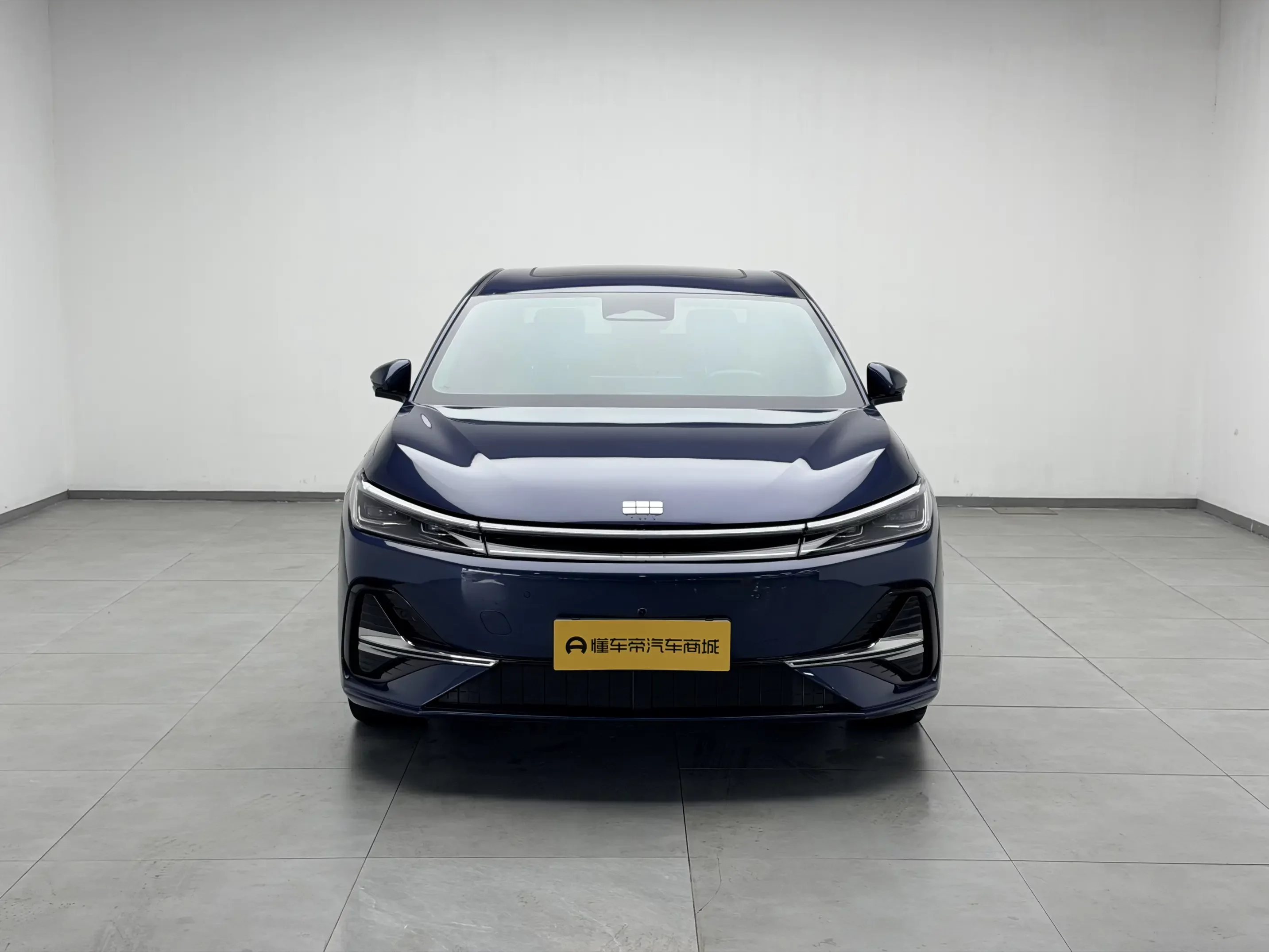 Geely Galaxy A7 EM