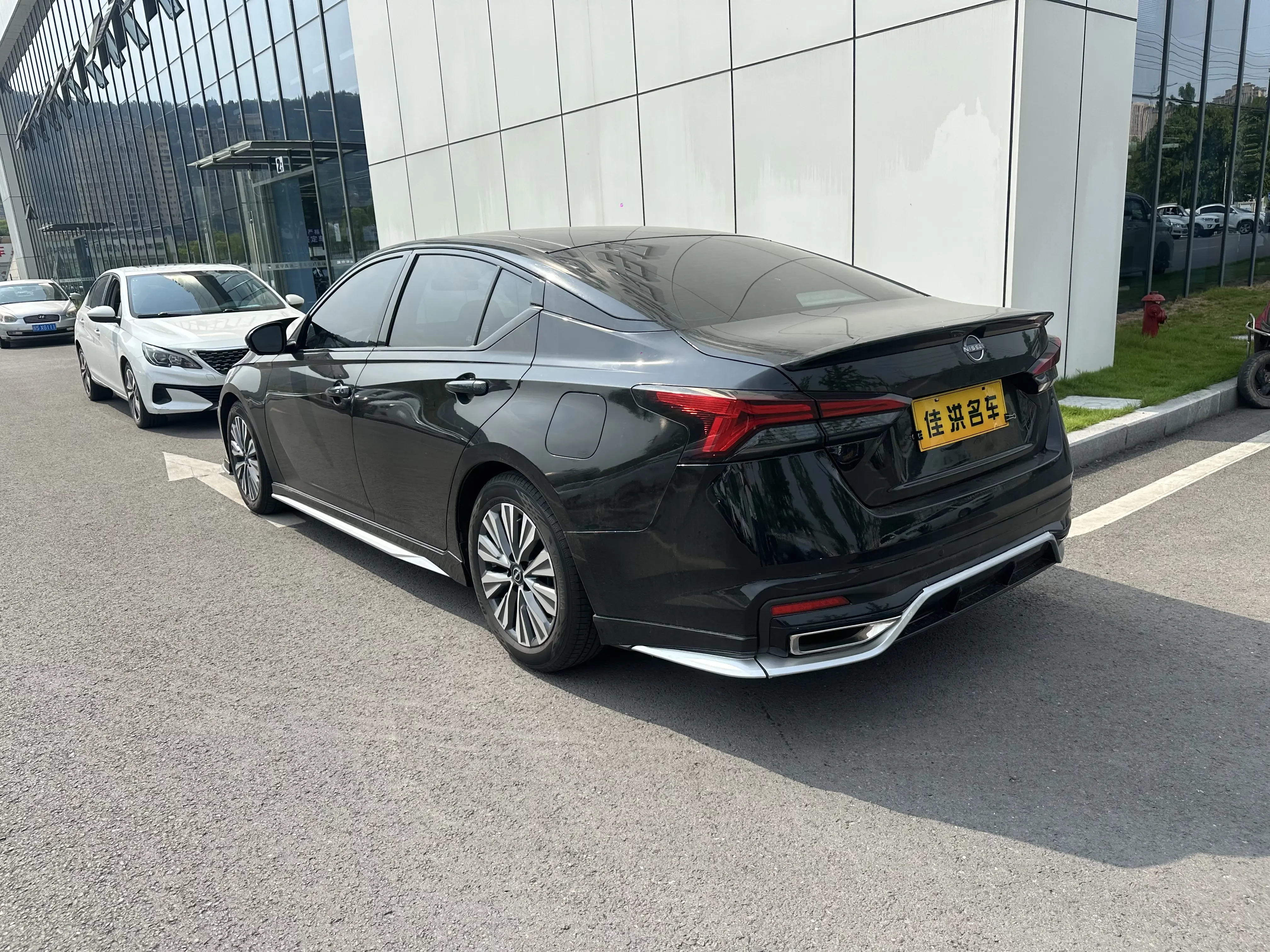 Nissan Altima