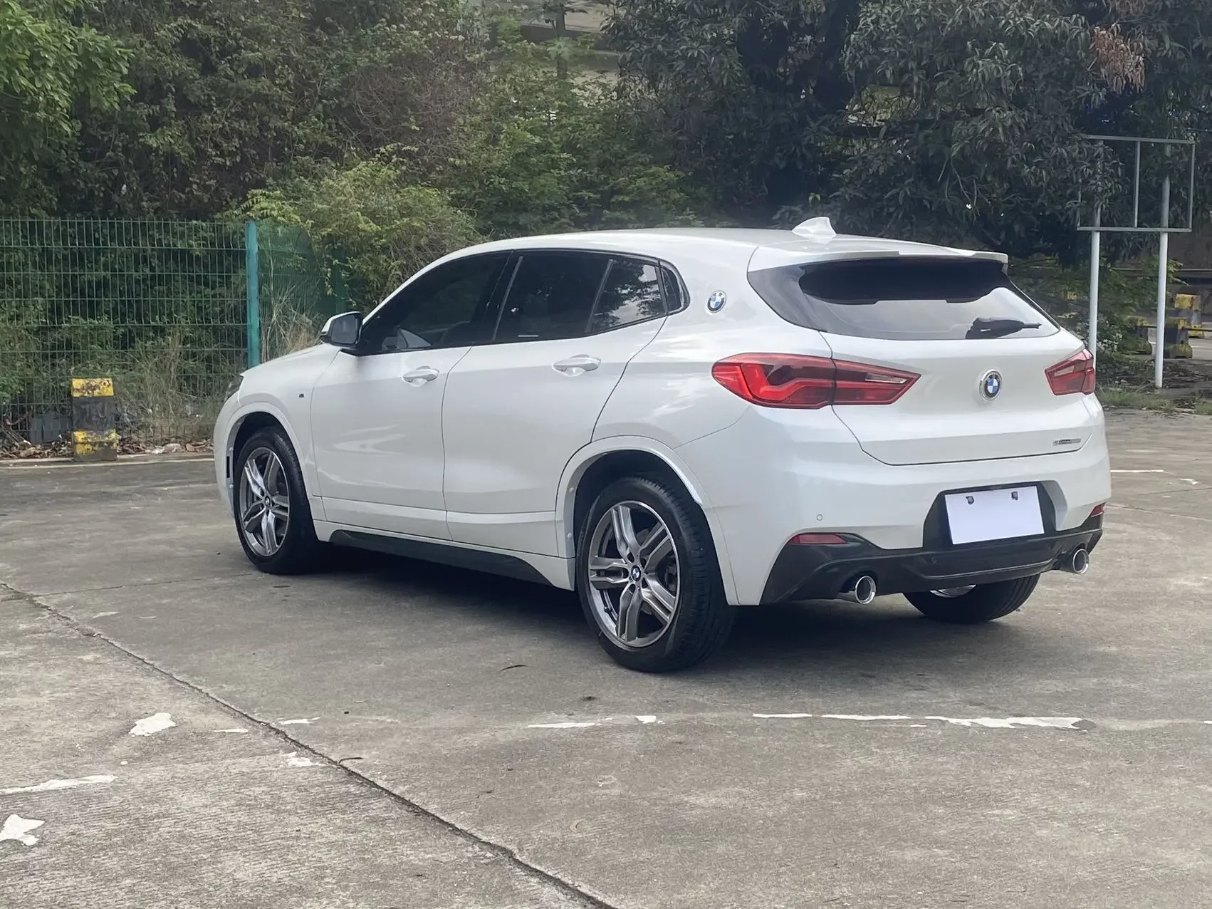 BMW X2