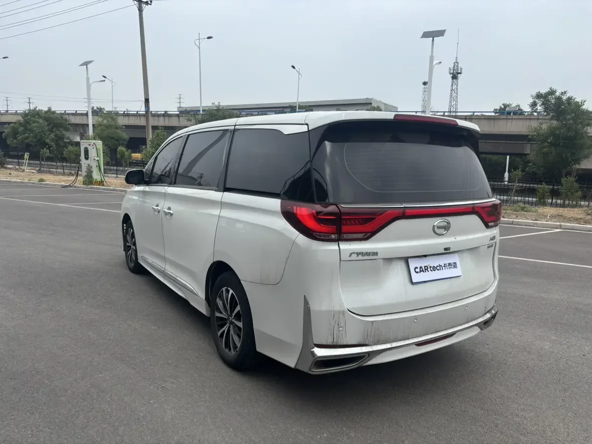 GAC Trumpchi M8