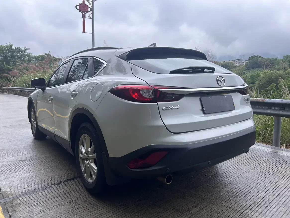 Mazda CX-4