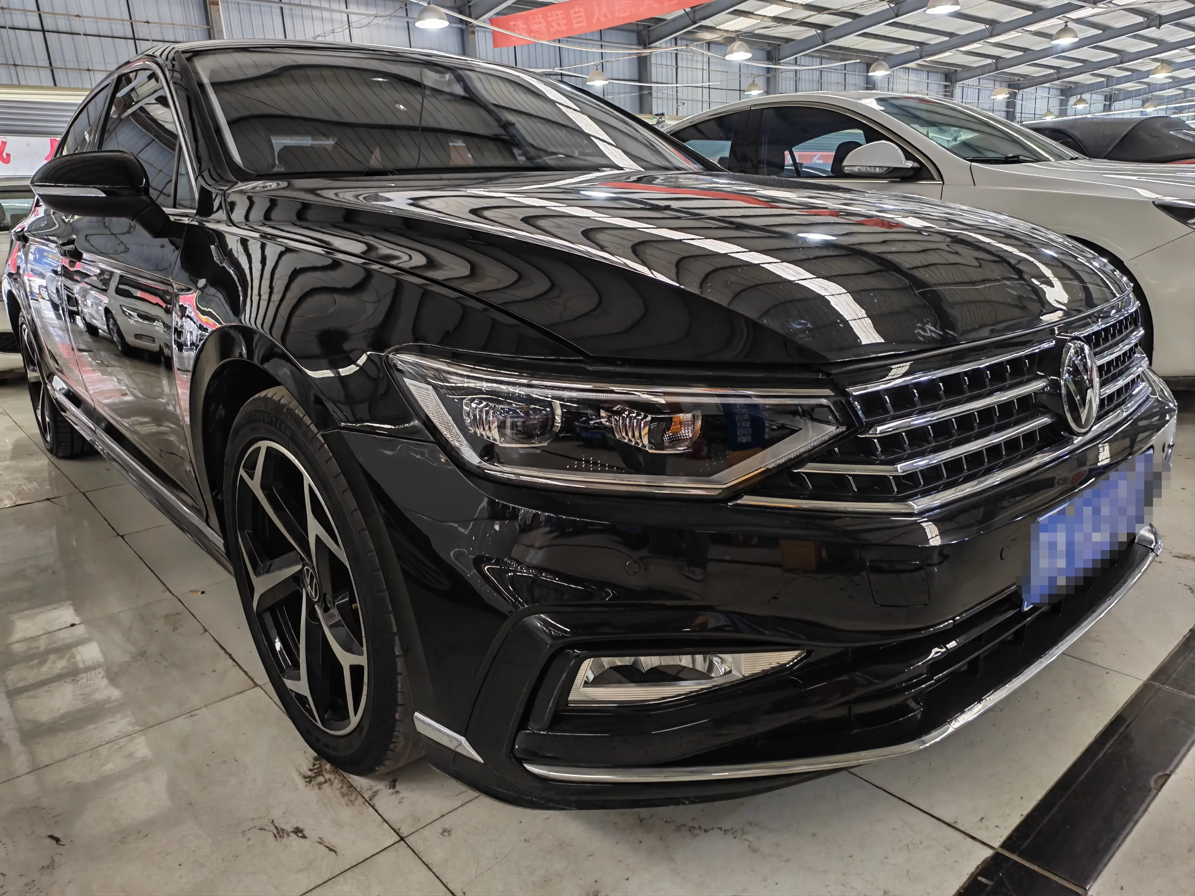 Volkswagen Magotan