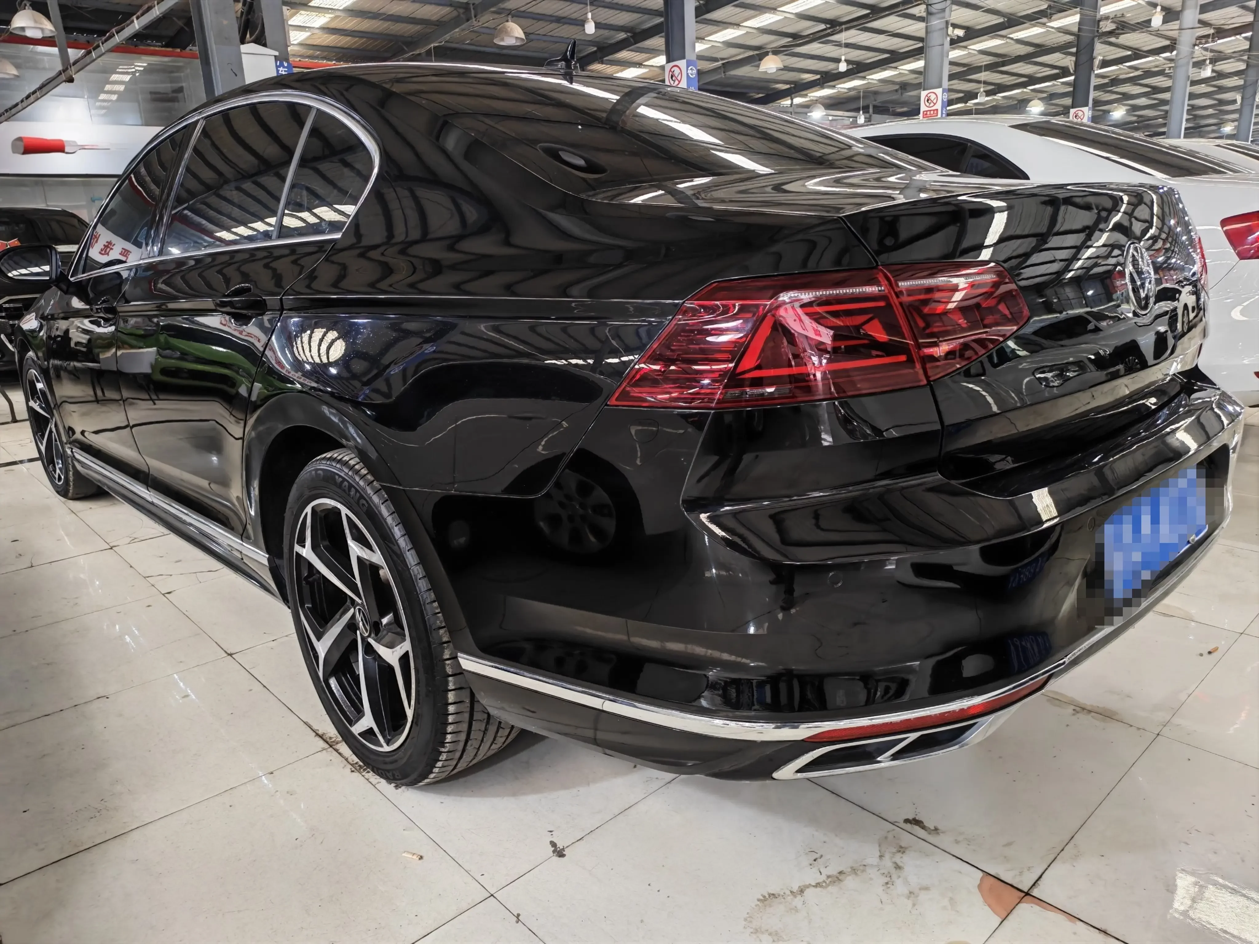 Volkswagen Magotan