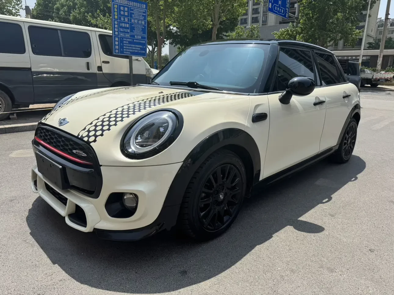 MINI MINI  из Китая