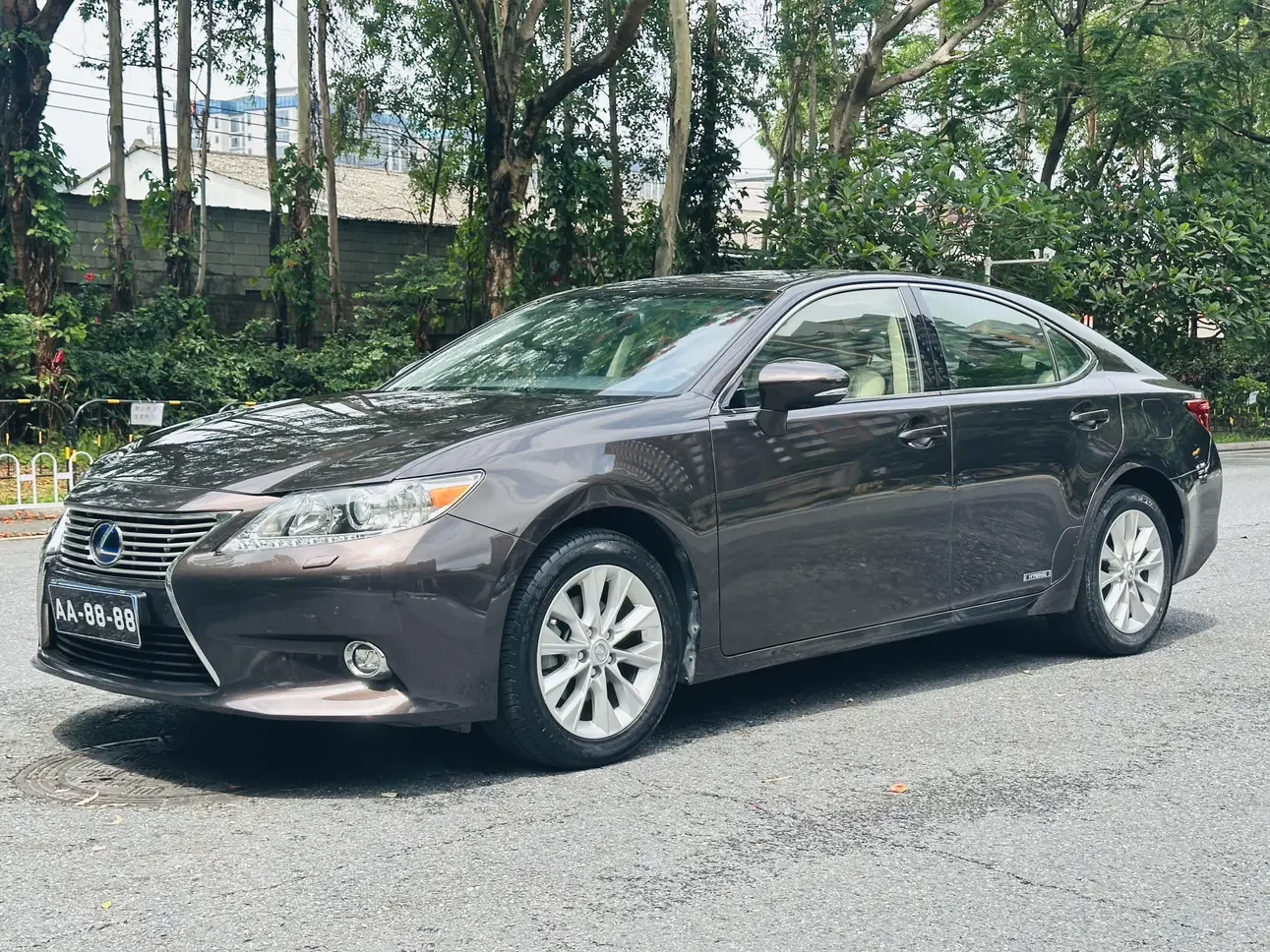 Lexus ES