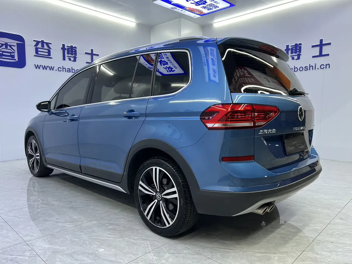 Volkswagen Touran L